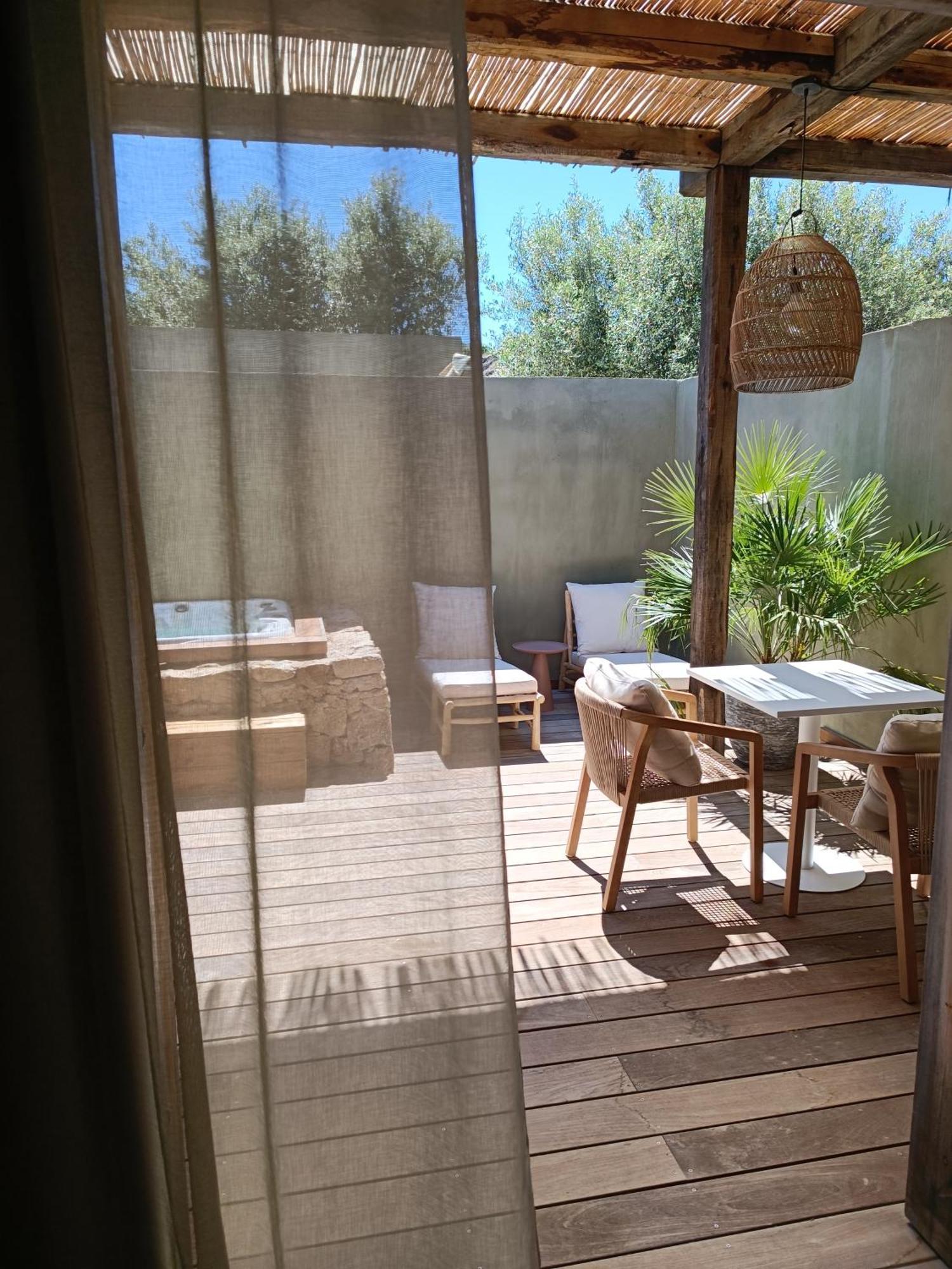 Hotel Les Suites Du Maquis 보니파시오 외부 사진